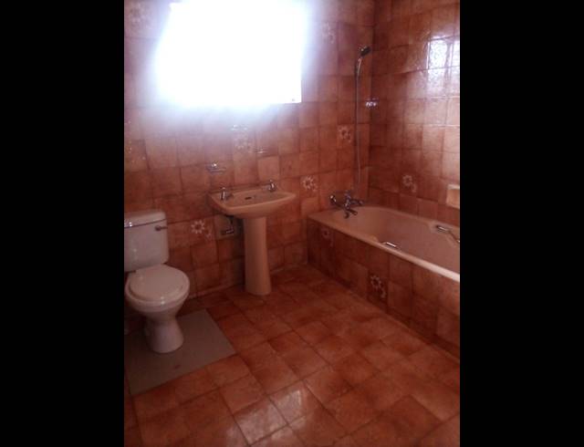 3 BEDROOM FREESTANDING FOR SALE IN NEWHOLME